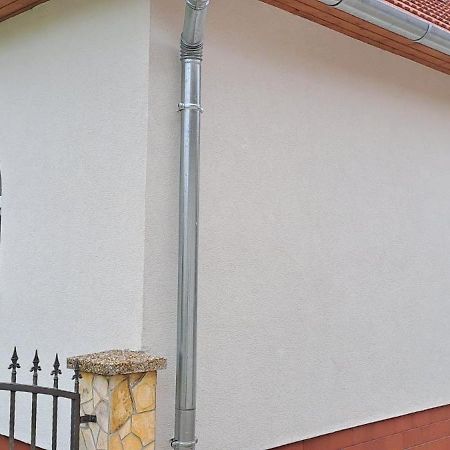 Villa Manipura Szemenyecsörnye Exterior foto