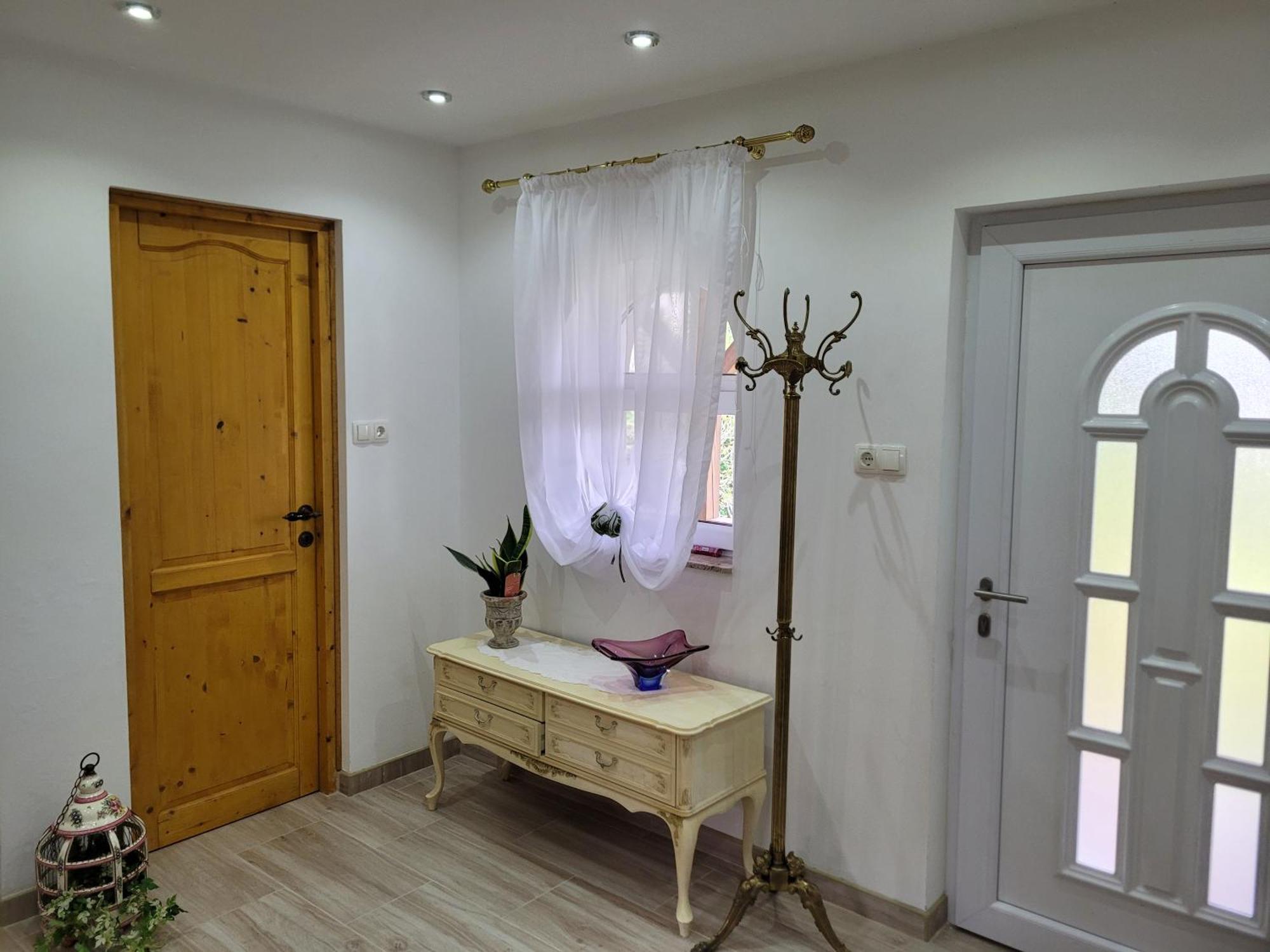 Villa Manipura Szemenyecsörnye Exterior foto