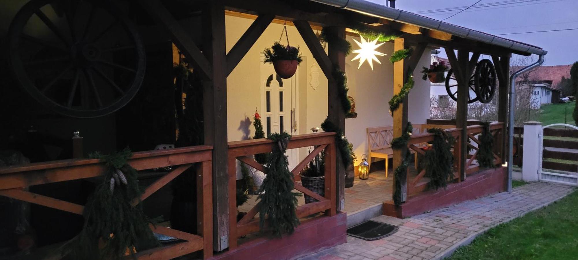 Villa Manipura Szemenyecsörnye Exterior foto