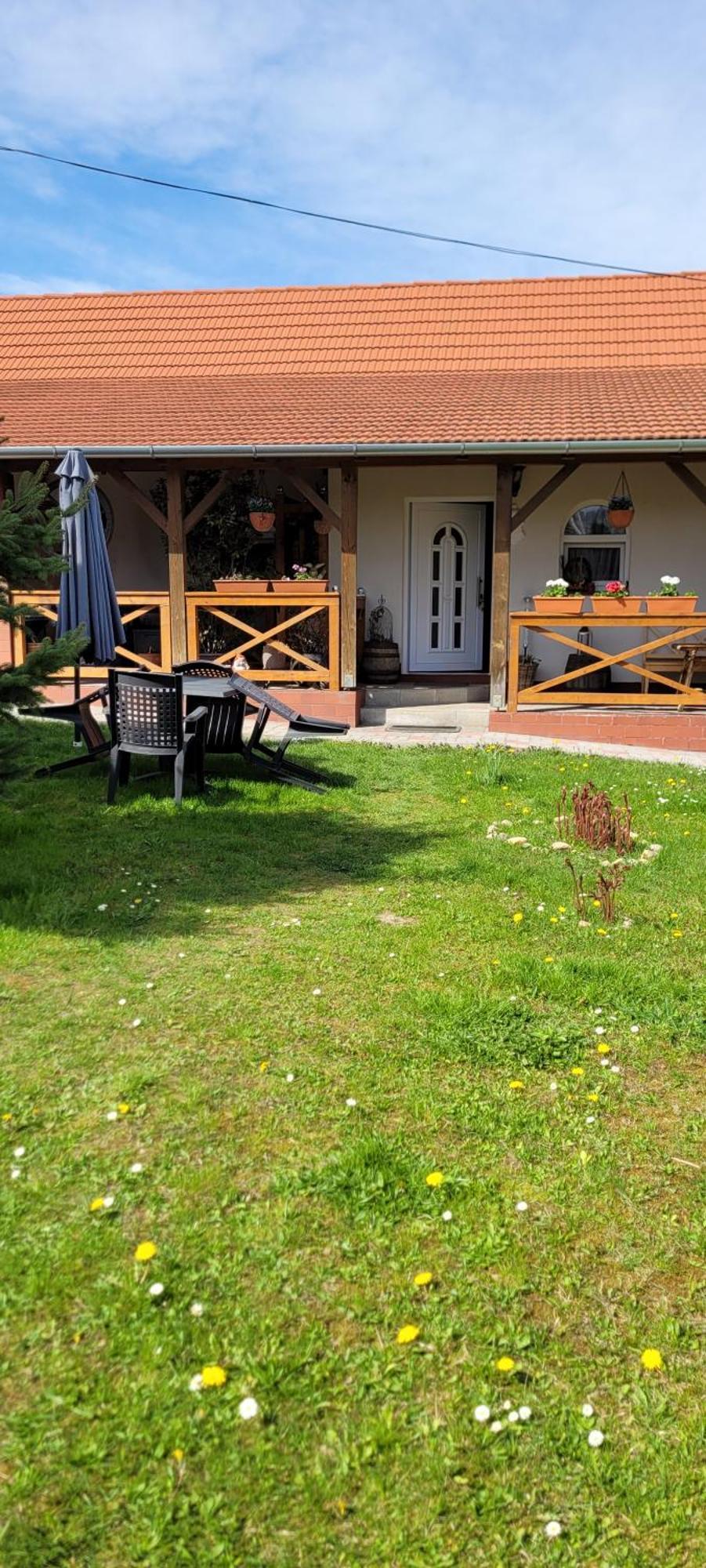 Villa Manipura Szemenyecsörnye Exterior foto